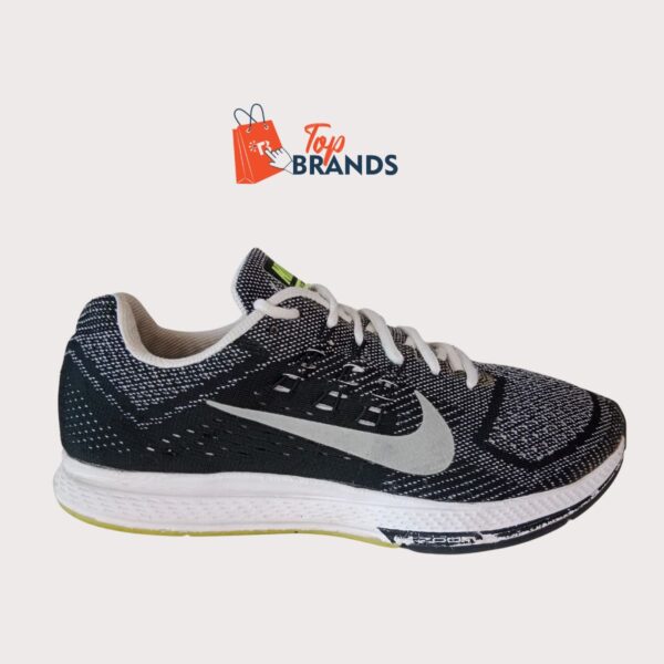 Nike Air Zoom Structure 18 Magnet Grey Volt Size 9.5